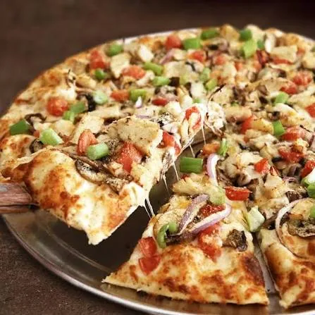 Round Table Pizza Union City offer